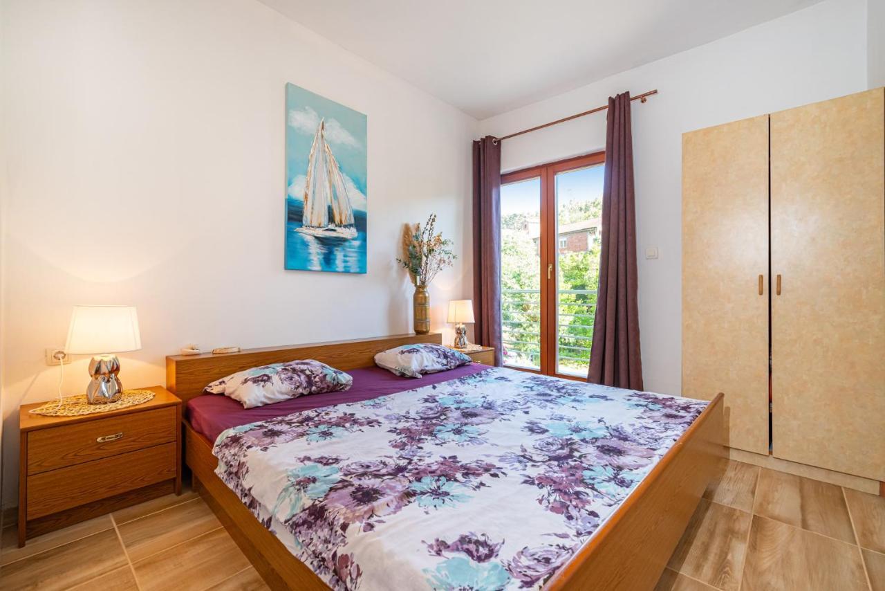 Apartments Maris Novigrad  Luaran gambar