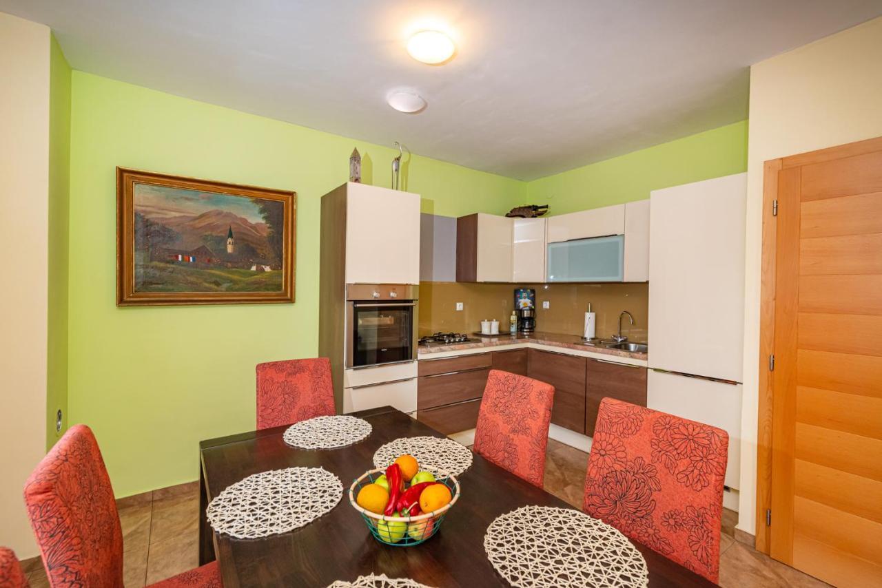 Apartments Maris Novigrad  Luaran gambar