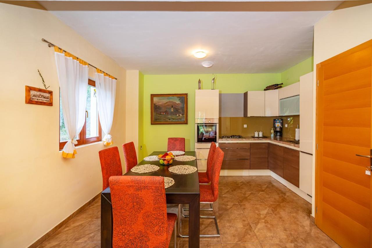 Apartments Maris Novigrad  Luaran gambar